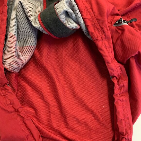Brooks Running Jacket Women M Medium Red Zip Up Vented Back Athletic Windbreaker - Picture 10 of 12